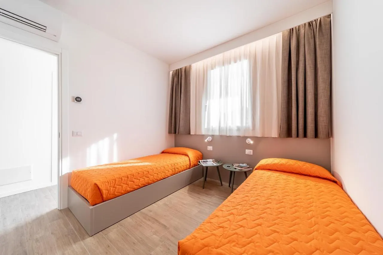Residenza Olivo Aparthotel Garda   Garda (Verona)