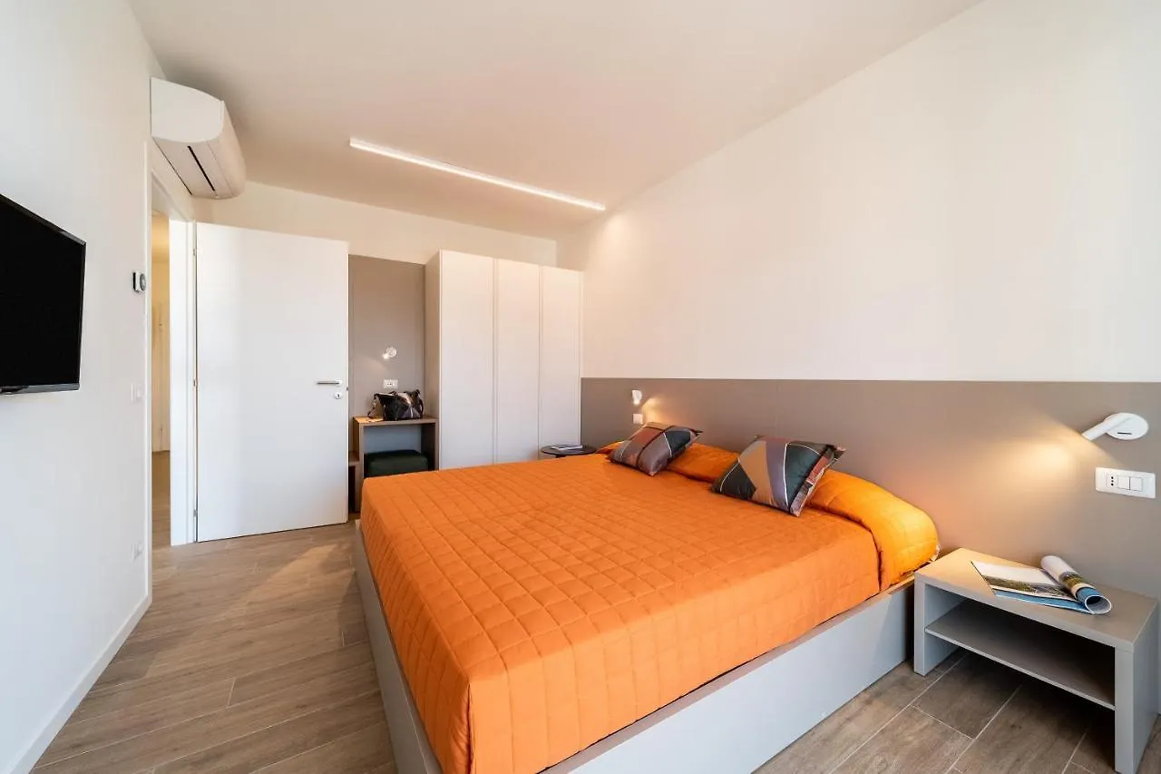 Residenza Olivo Aparthotel Garda  Garda (Verona)