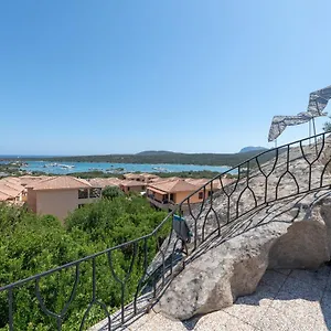  Apartment Baia De Bahas Italien