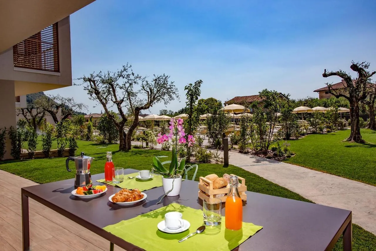 אפרטהוטל גארדה Residenza Olivo 0*,  איטליה