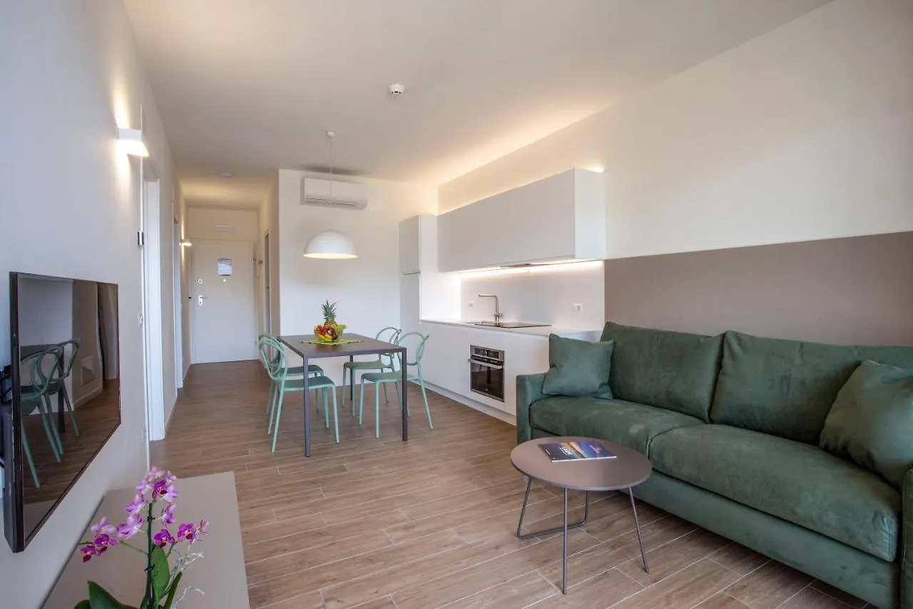 מלון דירות אפרטהוטל גארדה Residenza Olivo
